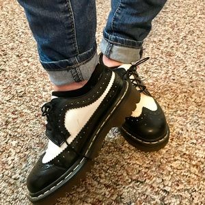 doc martin black and white shoes